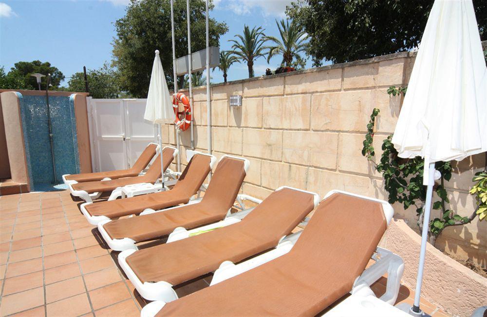 Martinez Apartments Пальманова Екстер'єр фото